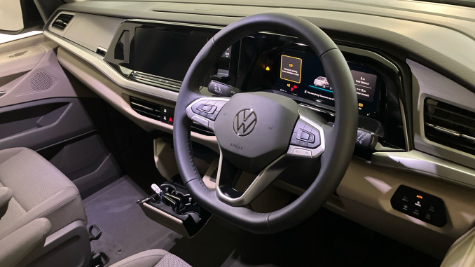Volkswagen Multivan 2.0 TDI Life 5dr DSG Diesel Estate - Image 6